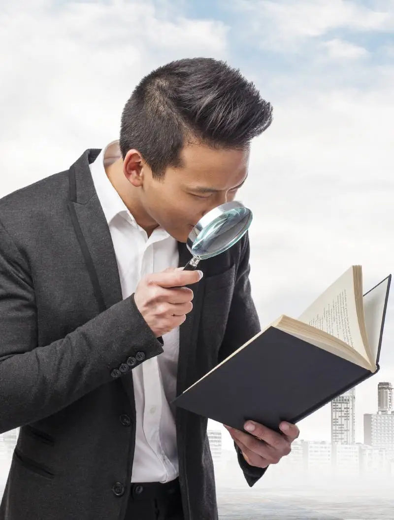 Dehradun detective investigator checking documents